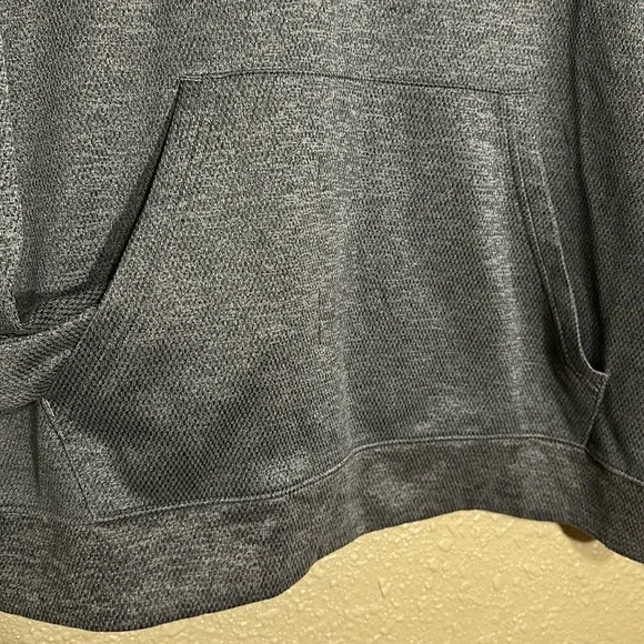 ADIDAS Climawarm Men’s Hoodie ❌PRICE FIRM❌ - Picture 4 of 11